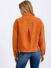 Load image into Gallery viewer, WOMEN'S LONG SLEEVE BUTTON CLOSURE FRONT POCKETS DENIM JACKET