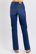 Load image into Gallery viewer, Judy Blue JB88861 is the Mid-Rise Tummy Control Classic Straight Jean