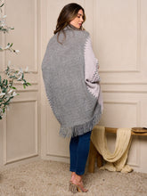 Load image into Gallery viewer, Short Sleeve Poncho