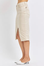 Load image into Gallery viewer, Judy Blue Bone Colored Skirt
