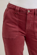 Load image into Gallery viewer, Judy Blue High Waisted Cuffed Burgundy
