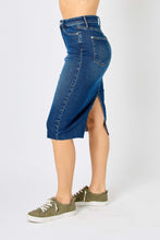 Load image into Gallery viewer, Judy Blue Mid Length Skirt
