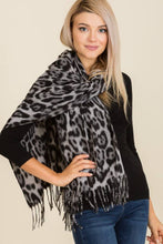 Load image into Gallery viewer, Jaguar Animal Printed and Cashmere Felt  Fringed Oblong
