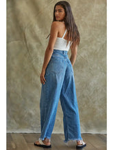 Load image into Gallery viewer, Cold Shoulder Top
