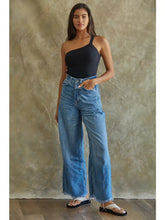Load image into Gallery viewer, Cold Shoulder Top
