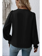 Load image into Gallery viewer, Wrap Blouse
