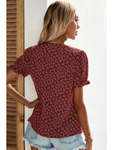 Load image into Gallery viewer, Floral Blouse

