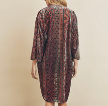 Load image into Gallery viewer, Velvet Kimono
